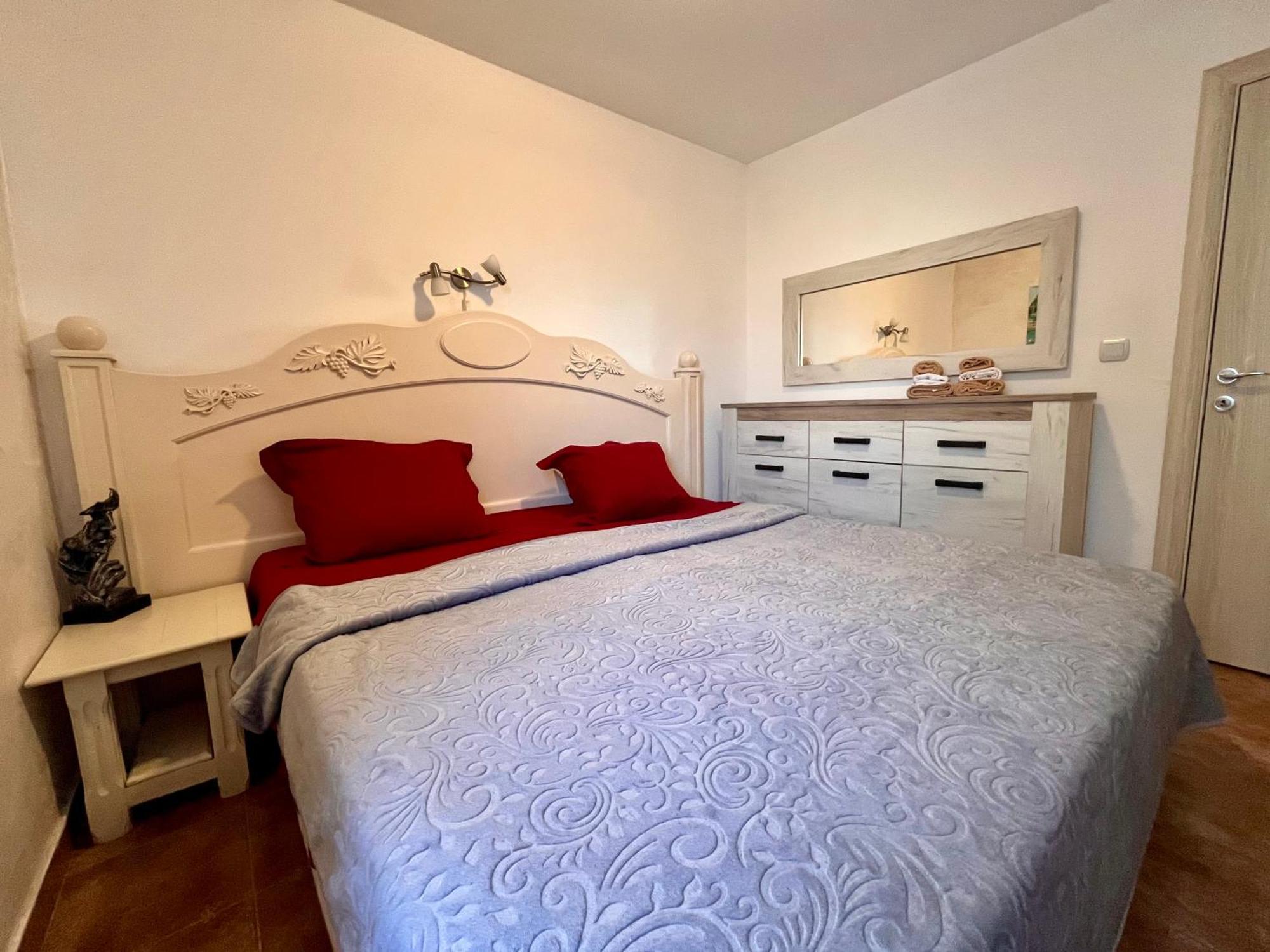 Apartments Obradovic Krasići Chambre photo